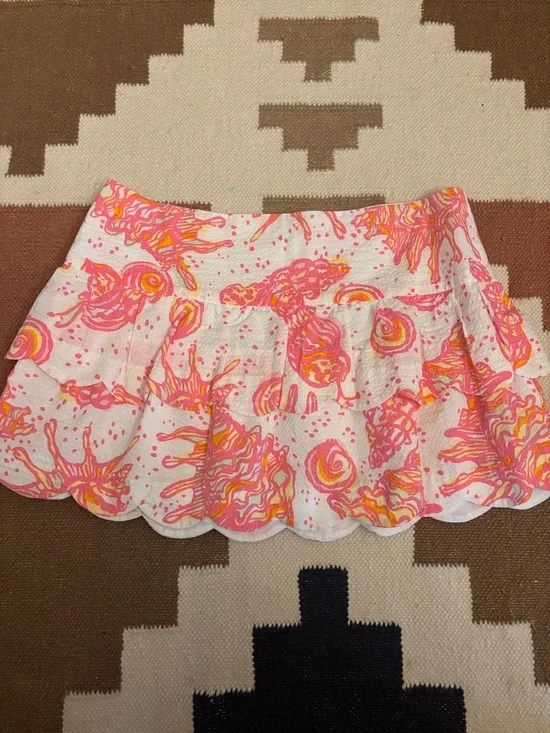 Lily Pulitzer Cuddy Scalloped skirt Size 6 - Picture 2 of 9